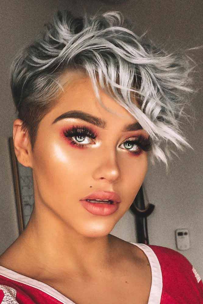 24 Cutest Short Feathered Hair Ideas for an Amazing Layering Effect