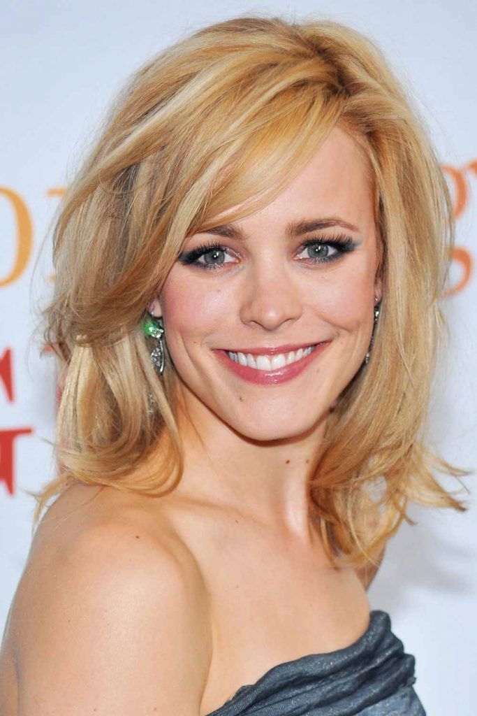 Rachel McAdams's Loose Feathered Hair #featheredhaircuts #lovehairstyles