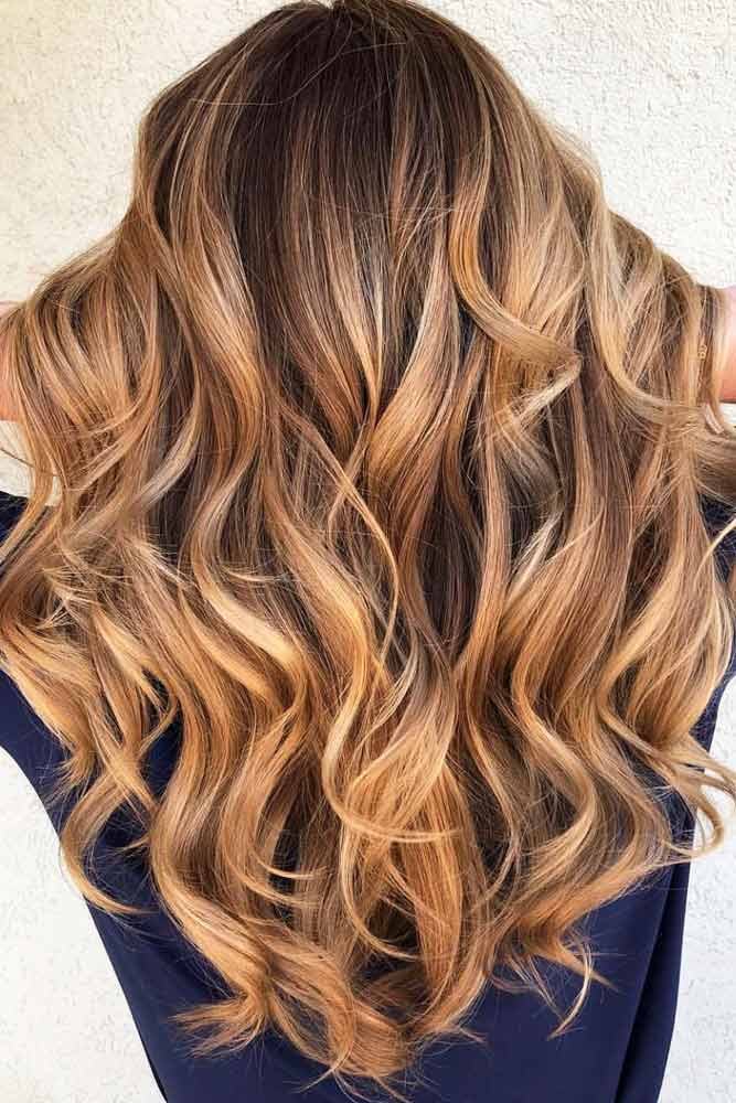 Remarkable Long Wavy Hairstyle #featheredhair #featheredhaircuts #haircuts #longhair