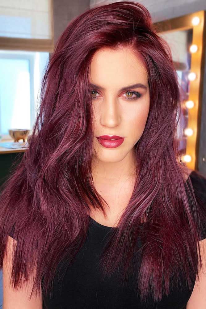 A Stylish Mahogany Hair Trend That You Should Try | LoveHairStyles.com