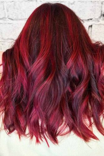 A Stylish Mahogany Hair Trend That You Should Try | LoveHairStyles.com