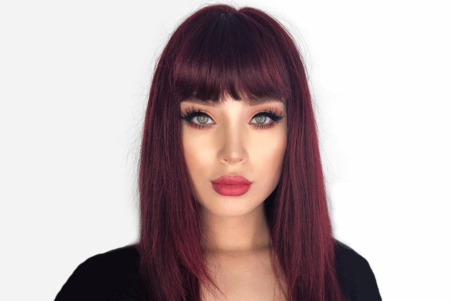 Luxurious Dark Red Hair: Choose The Right Tone For Your Complexion