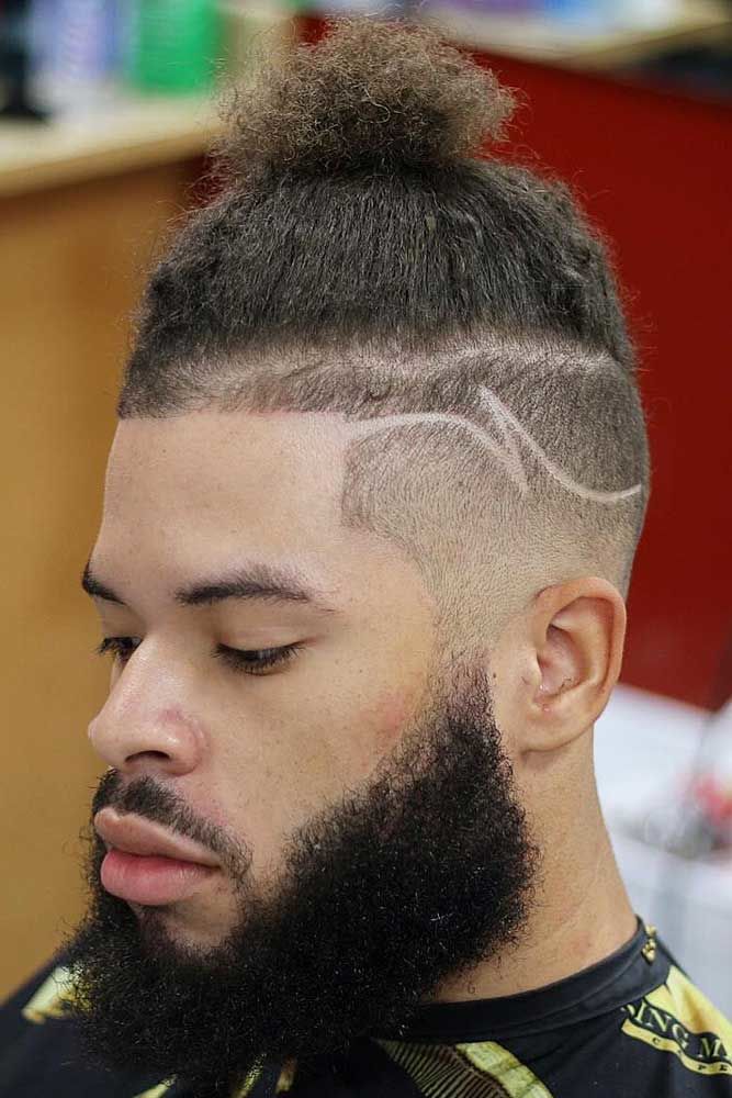 Design de corte inferior de coque alto #blackmenhairstyles #blackmenhaircuts