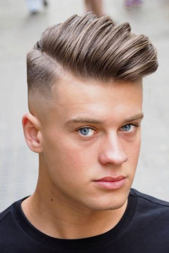 Mid Skin Fade Haircut With Quiff #skinfade #fadehaircut #menhaircuts #midfade