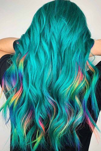 30 Inspiring Teal Hair Ideas To Stand Out In The Crowd