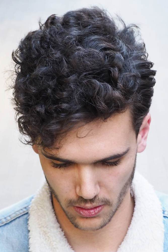 Rockabilly-Inspired Curly Top #curlyhairmen #hipster #hipsterhaircut