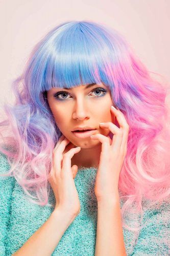 18 Tips & Illuminant Shades To Rock Magical Holographic Hair