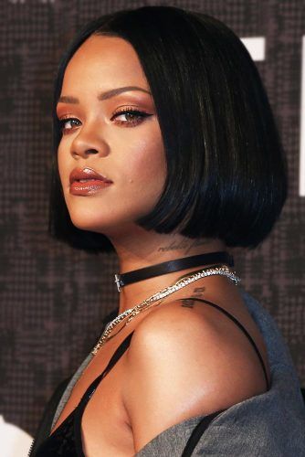 rihanna bob haircut