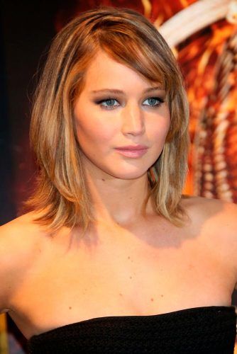 jennifer lawrence hair 2022 bangs