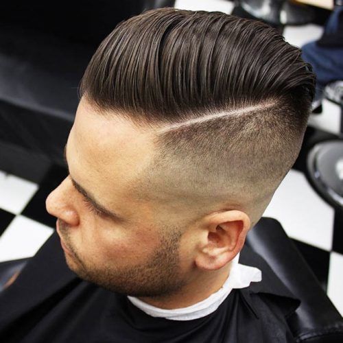 Sleek Hard Part + Skin Fade #menshair #hardparthaircut #menshaircuts