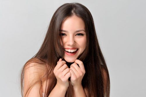 Everything You Should Know About Keratin Treatment Options: FAQ & Product Review