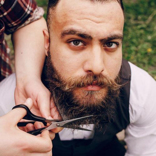 How To Trim A Beard With Scissors #howtotreamabeard #beard