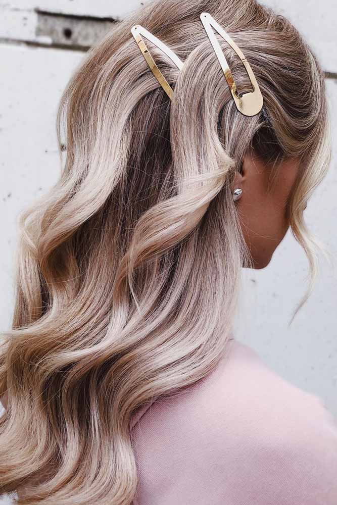 The Revival Of The Hair Clips Trend Types Of Barrettes & Ideas Every Modern Girl Should Know #hairclips #hairaccessories