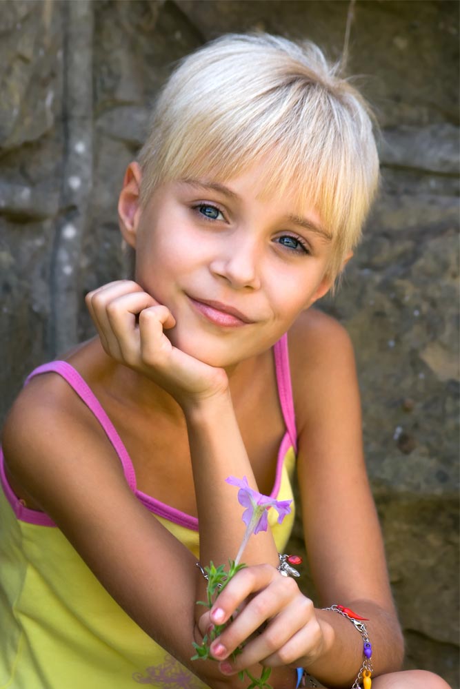 Sz ll s Zsongl rk d s Kifinomult Short Haircuts For Young Girls 