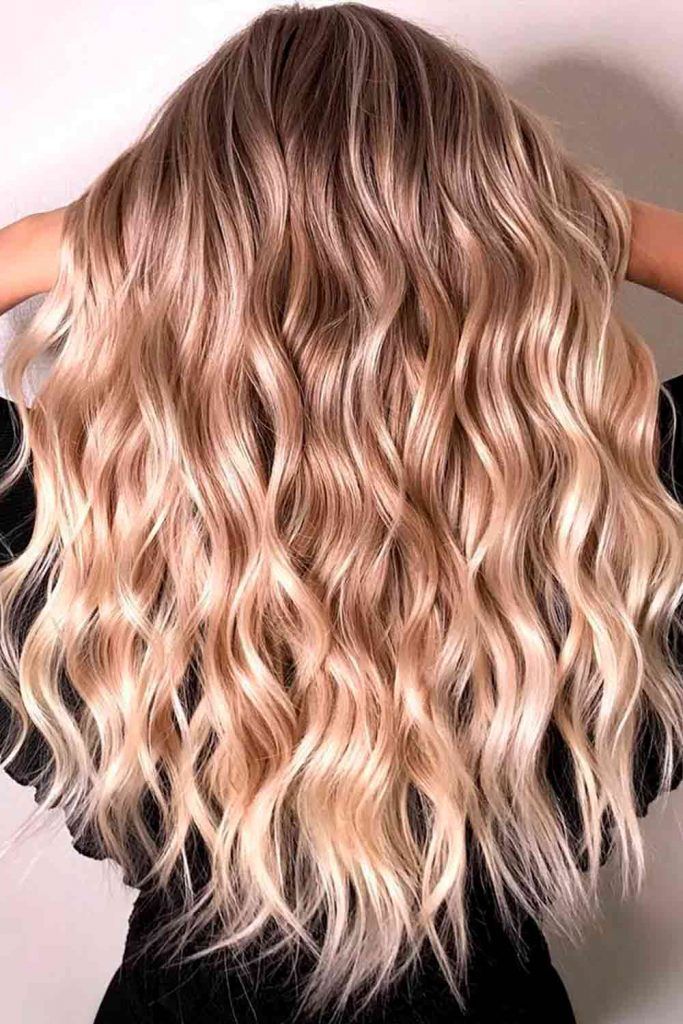 Bronde Hair With Glossy Streaks #streaks #glossyhair