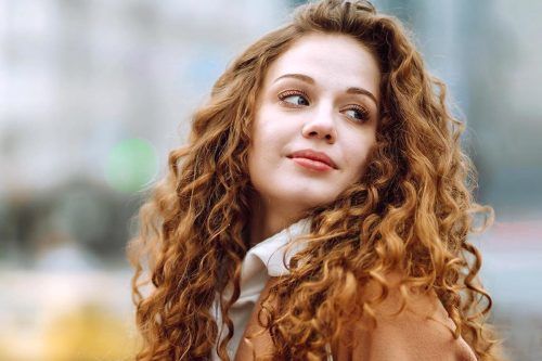 Your Guide to The Curly Girl Method: The Right Care for Brand New Curls & Waves