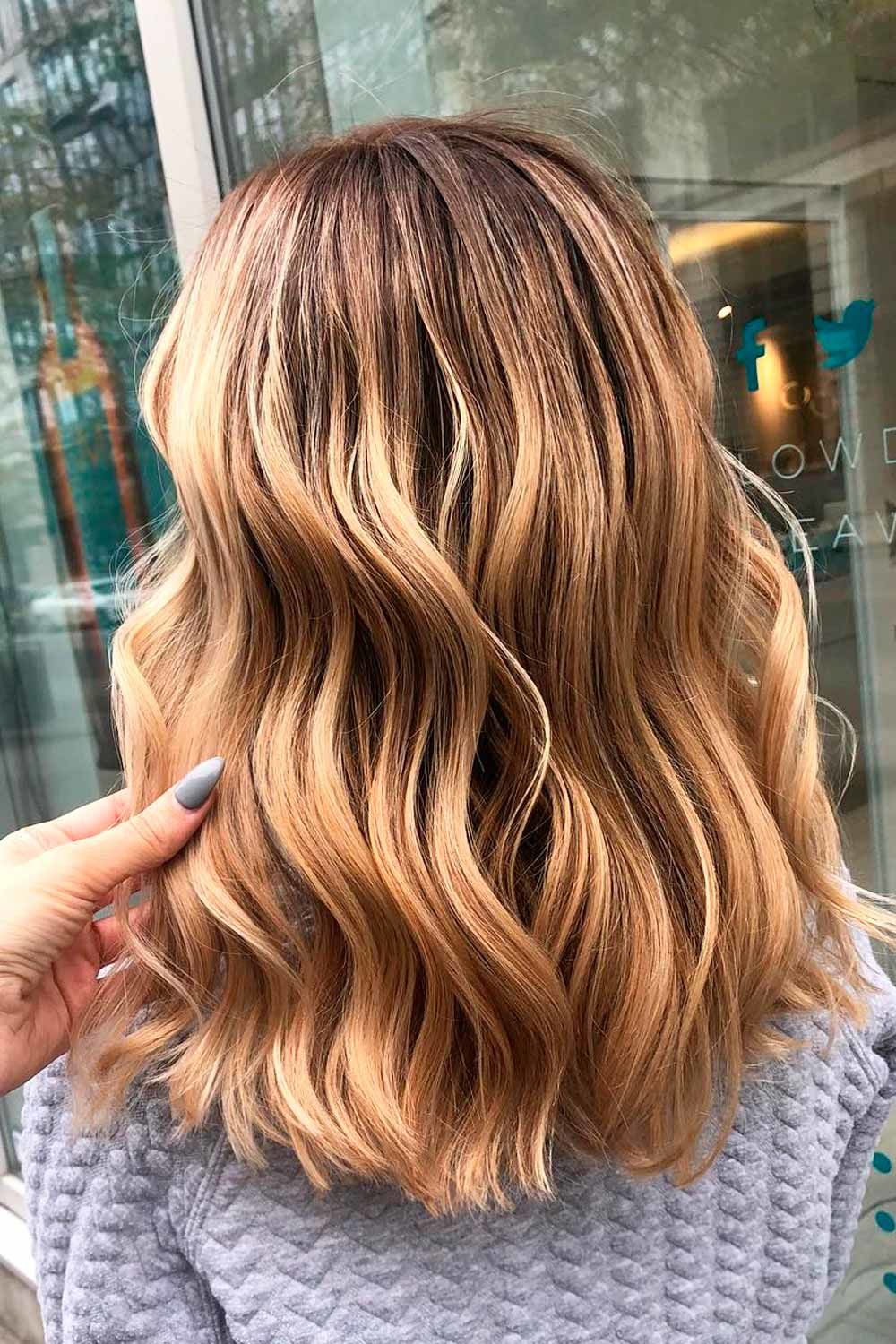 35 Flirty And Effortless Ways To Rock Golden Brown Hair
