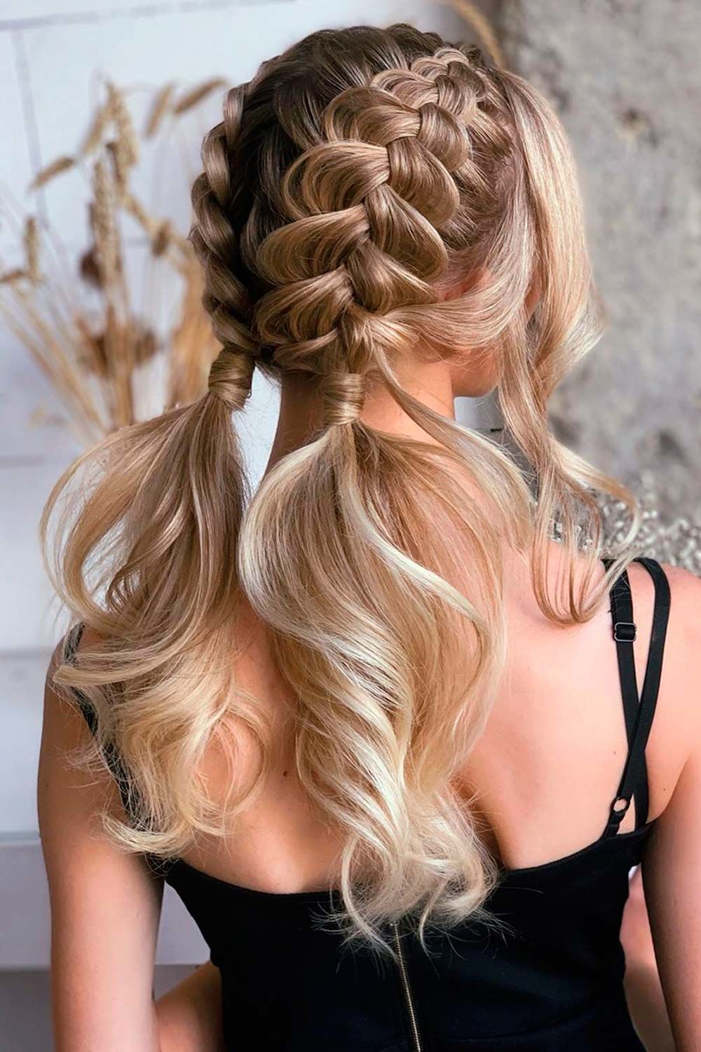 Low ponytail hairstyles are all the hair inspiration you need for Autumn   Glamour UK