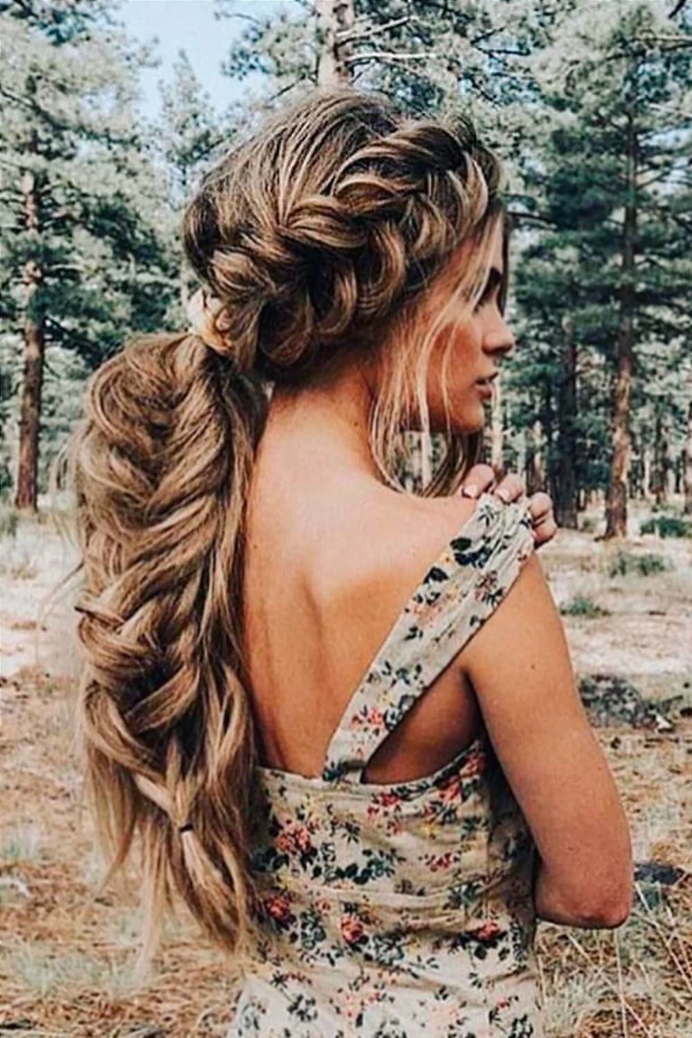 Low Ponytail With Fishtail Braid