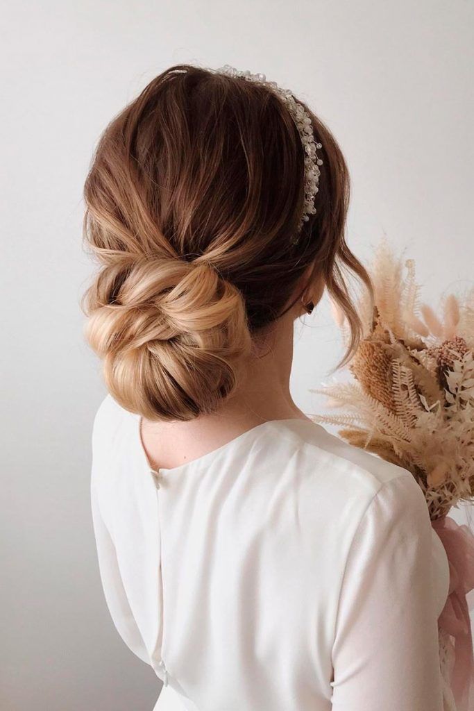 Classic Hairstyle For Wedding 