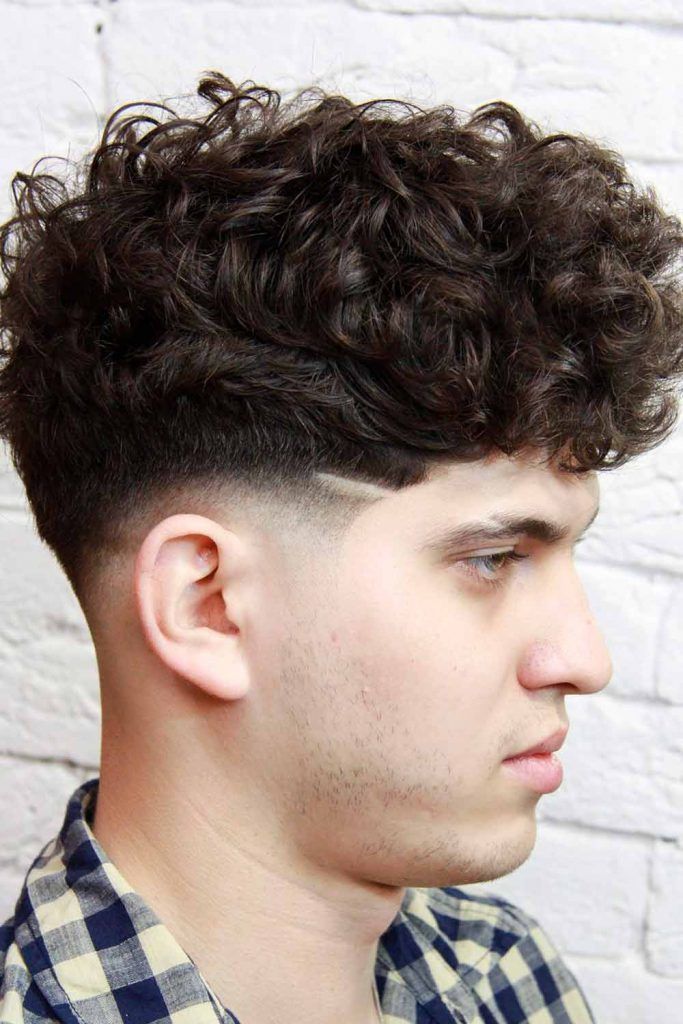Curly Hair With Hard Part, curly hair man, curly hair for men, hairstyles for curly hair men, men curly hairstyles, short curly hair for men