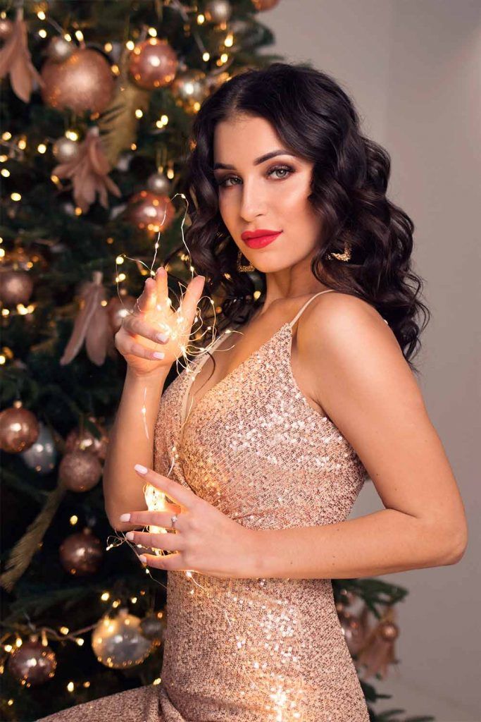 Gold And Sparkling Backless Dress hairstyles for christmas party, hairstyles for formal wear, hairstyles for cocktail dresses