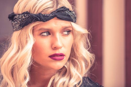 Holiday Hair: How To Make Your Look Complete With Accessories