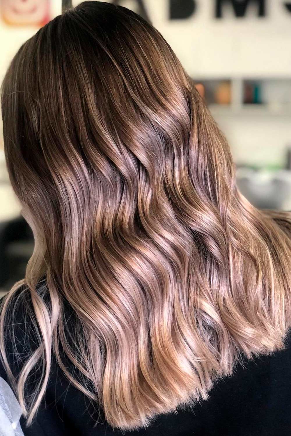 Light Ash Blonde Hair What It Looks Like  26 Trendy Examples