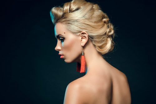Exquisite And Feminine Holiday Hair Ideas To Rock Your Rest Days Glamorously