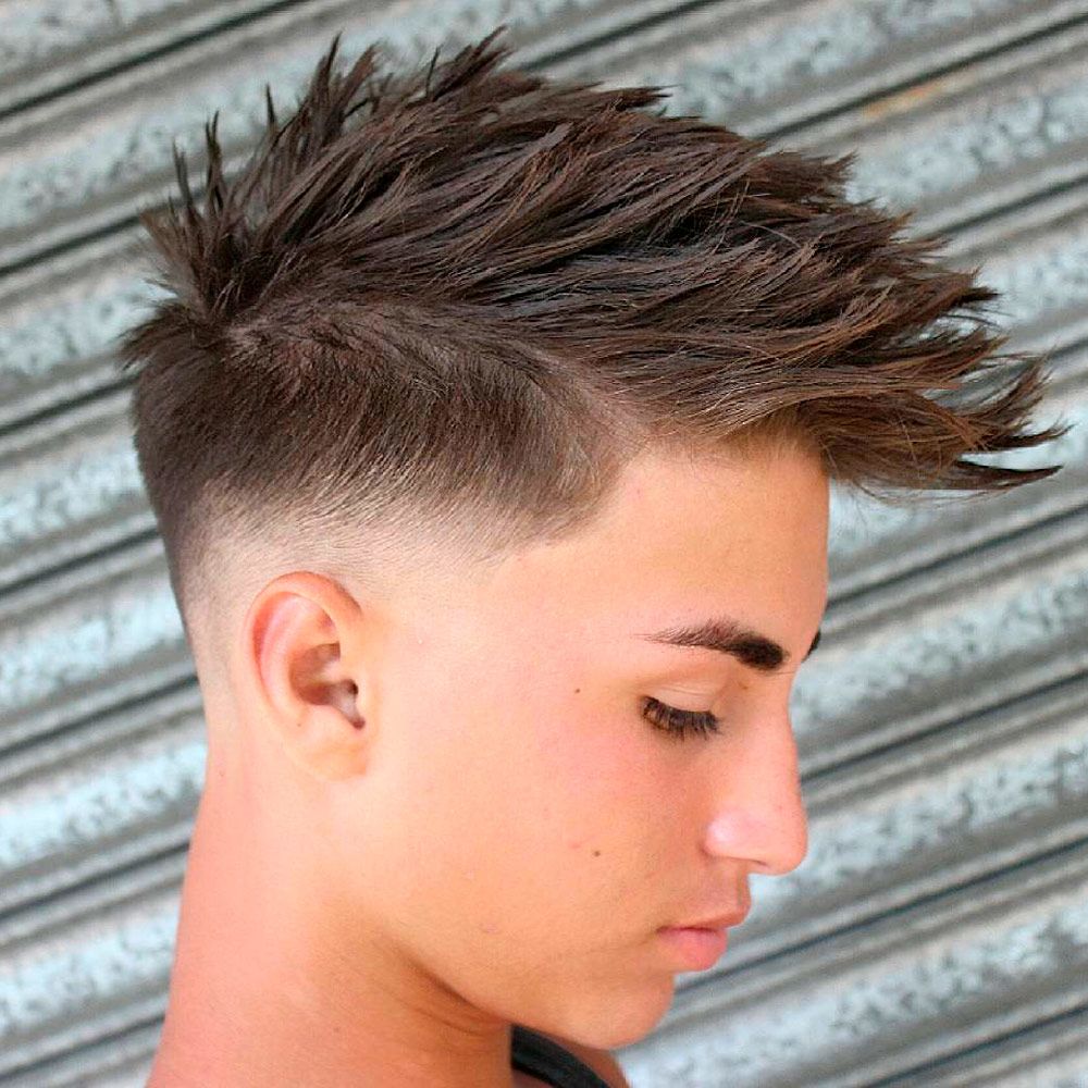 Layered Medium Haircuts For Boys, boy hairstyles, hip boy haircuts, stylish boys haircut, teenage boy haircut