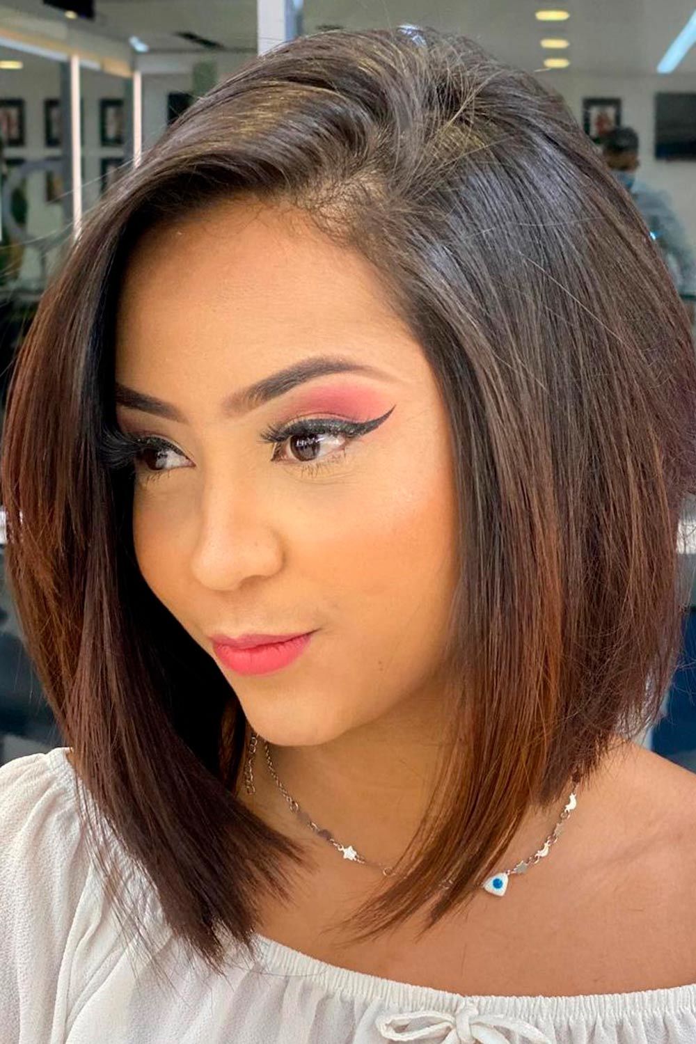 Best Hairstyle For Straight Hair Big Face Find Out What Face Shape 