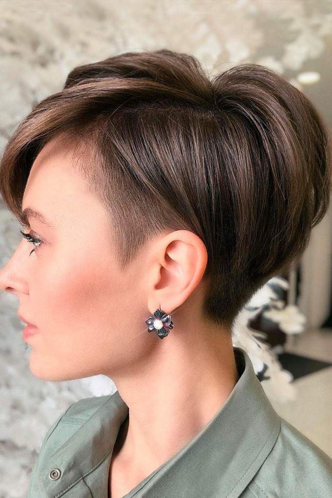 73 Easy Short Hairstyle For Round Face 2021 for Rounded Face