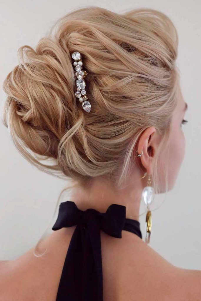 Best Pearl Hair Clips For 2021: Which To Buy & How To Style - Luxy® Hair