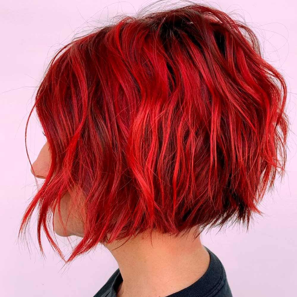 Wavy Wedge, wedge short haircut, curly wedge haircut, wedge bob haircut