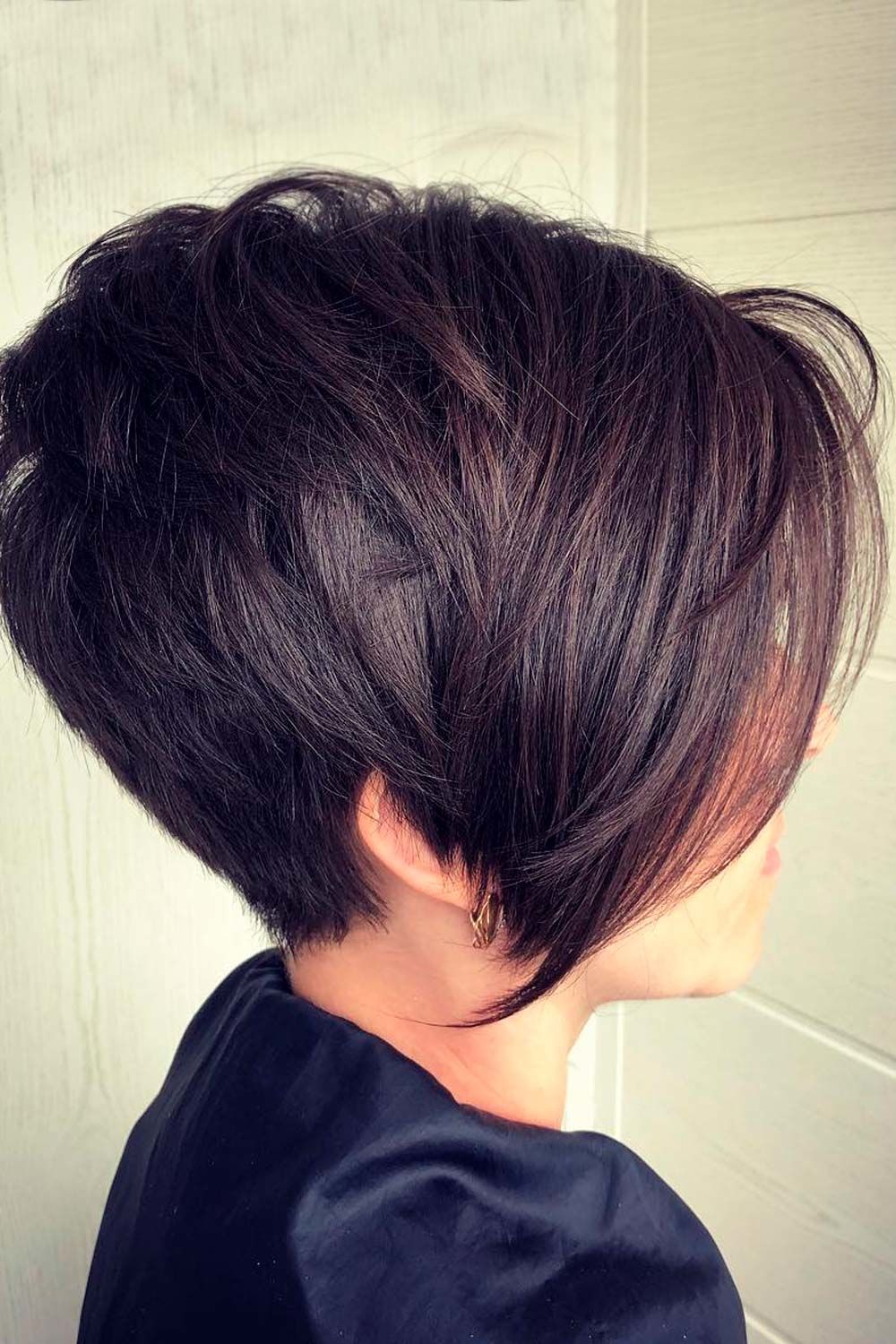 asymmetrical pixie undercut