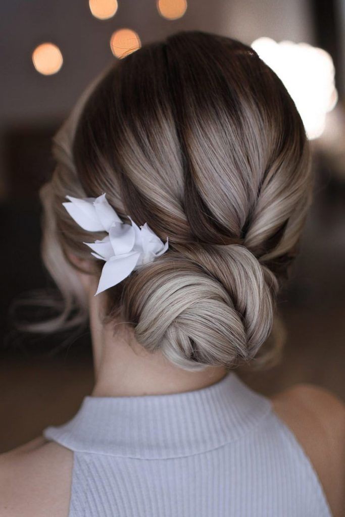 Low Bun For Elegant Ladies 