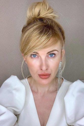 Flequillo largo para cabello rubio