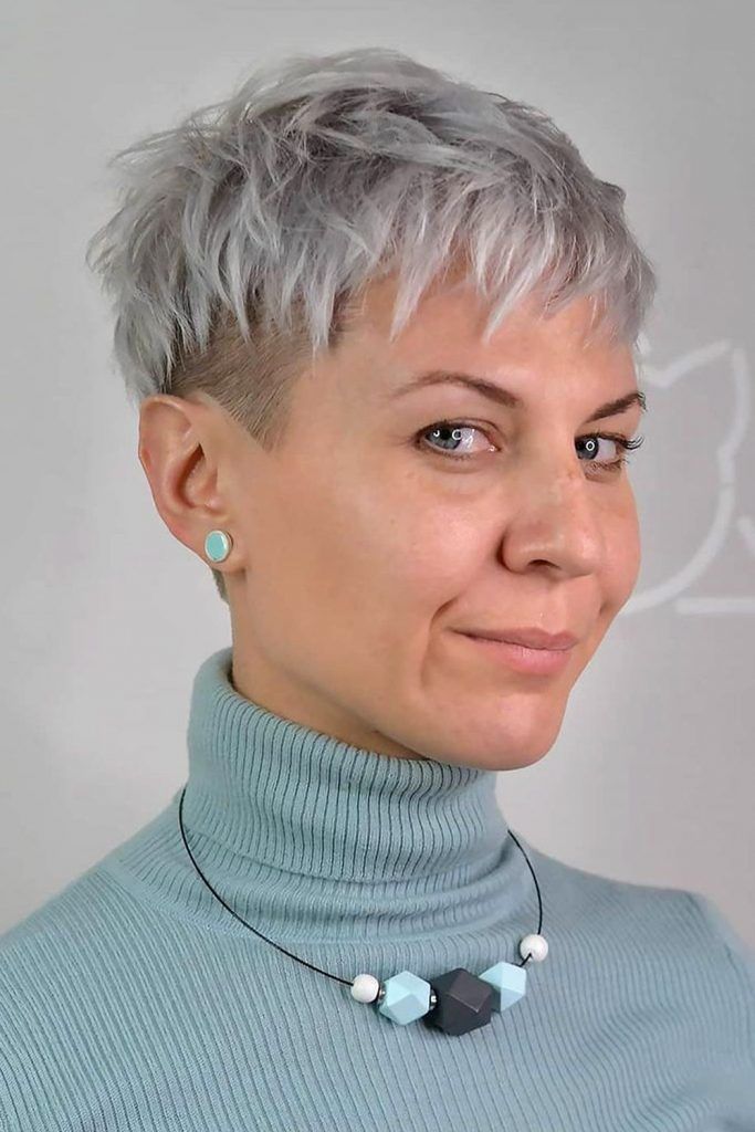 Super Cute Short Hairstyles for Women Over 50 • OhMeOhMy Blog