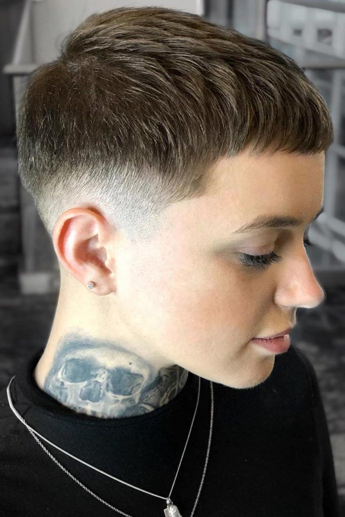 Short androgynous hair