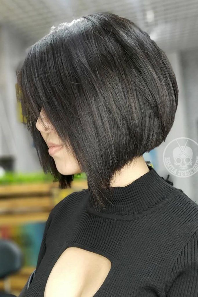 Inverted Bob With Rounded Back