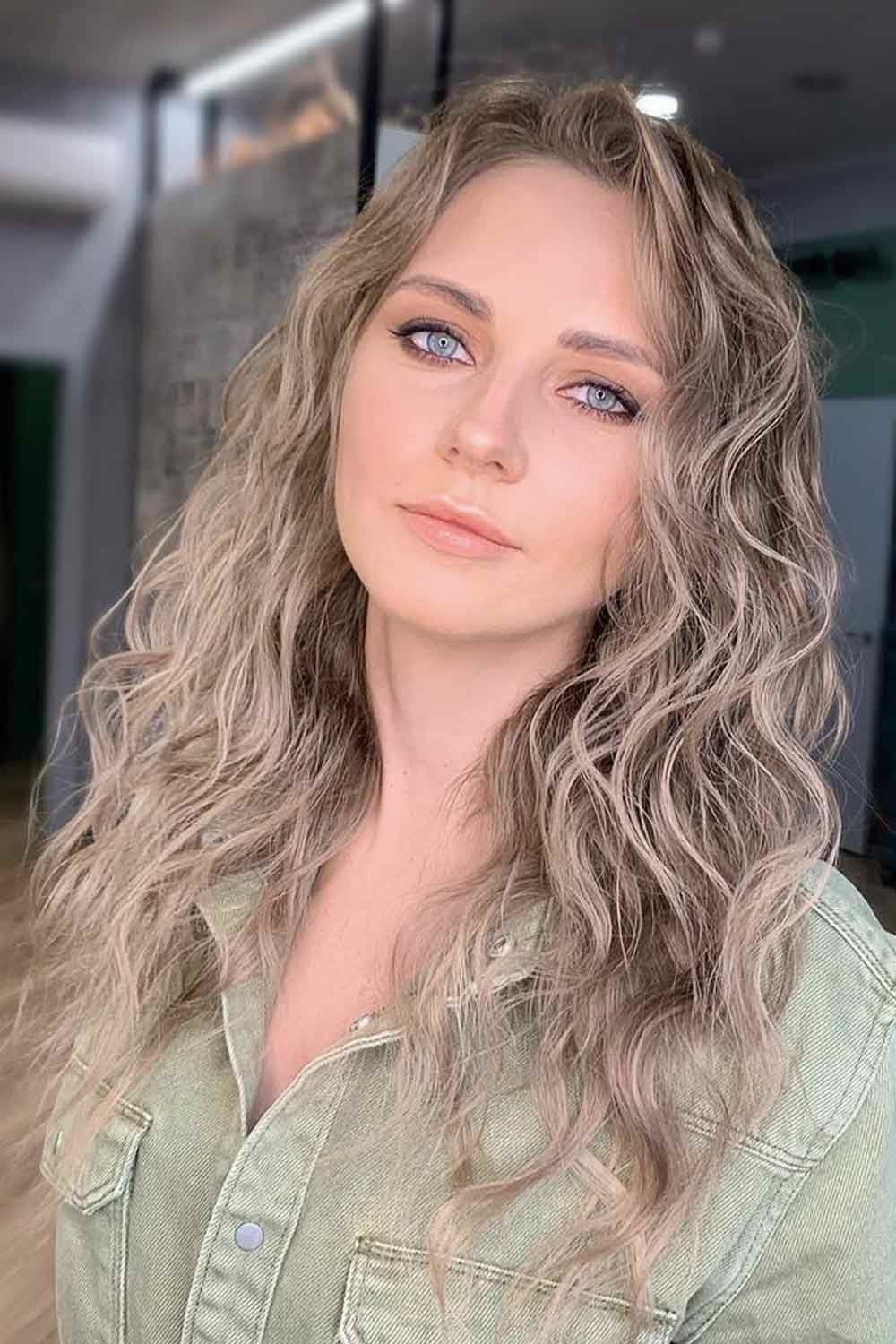 Icy, Ash Blonde Highlights