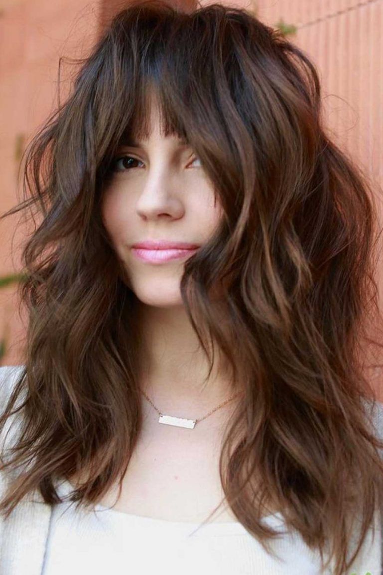 36 Cute Haircuts for Oval Faces