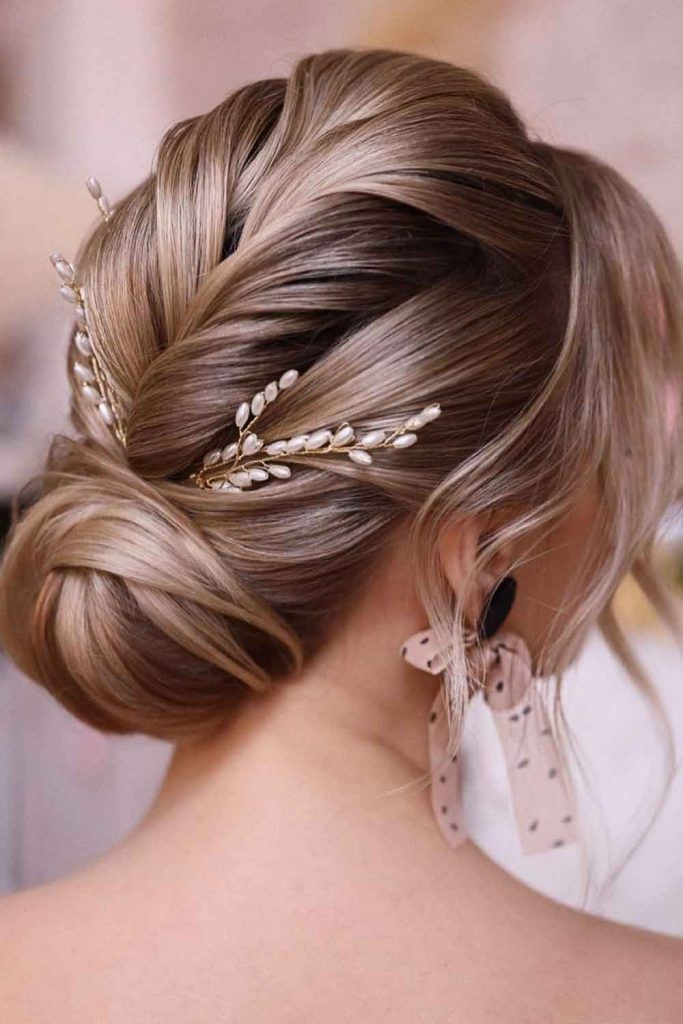 Wedding Updos For Medium Hair 2023 Guide 70 Best Looks