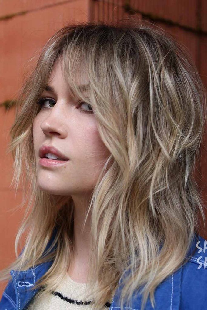 Sexy And Shaggy Curtain Bangs For Medium-Length Hair