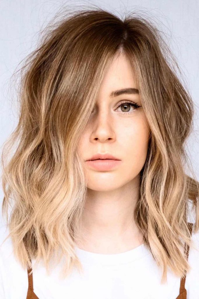 Super Stylish Wavy Long Bob