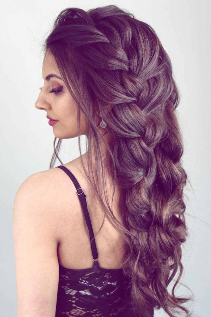 25 best hairstyles for long faces and big foreheads for women  Tukocoke