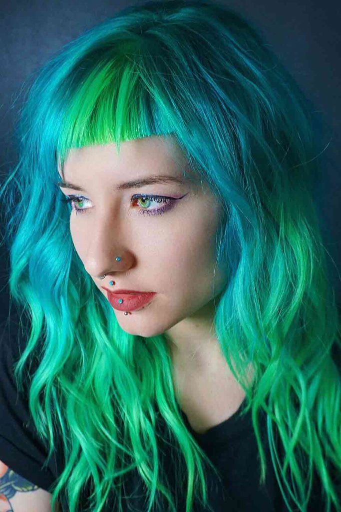 bluish green hair