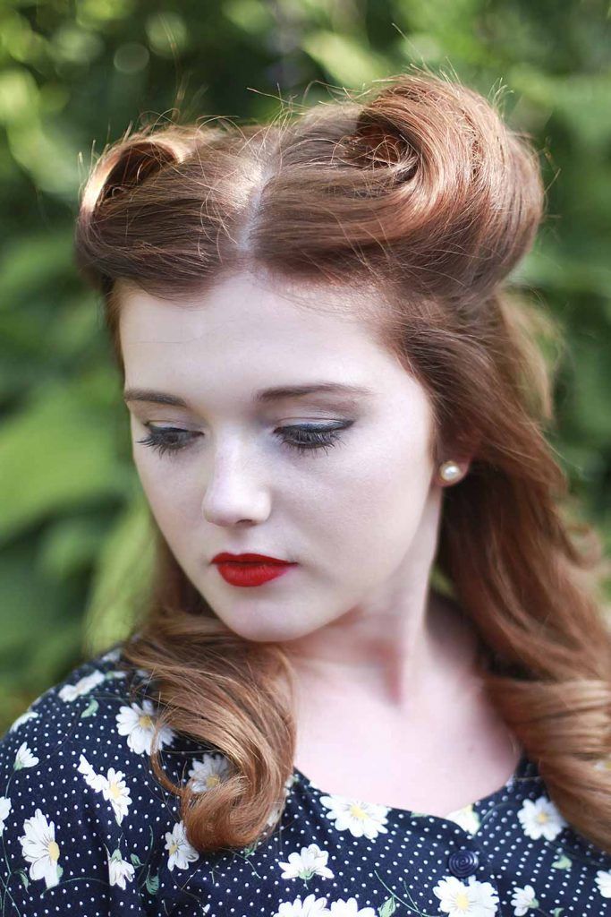 The Freckled Fox Sweetheart Hair Week Tutorial 5  Petite Victory Rolls