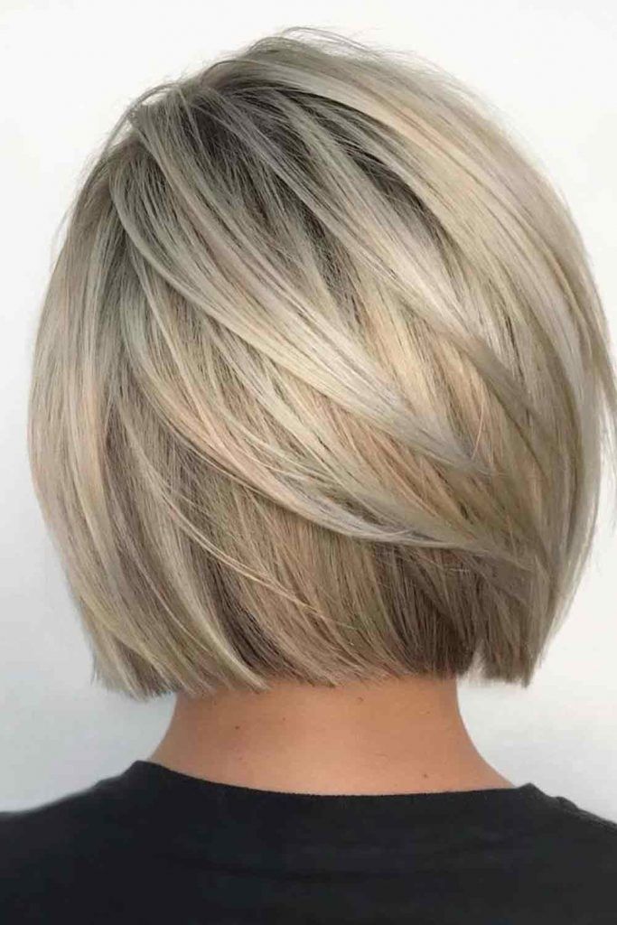 25 Stunning Feather Cuts For Short Hair  2023