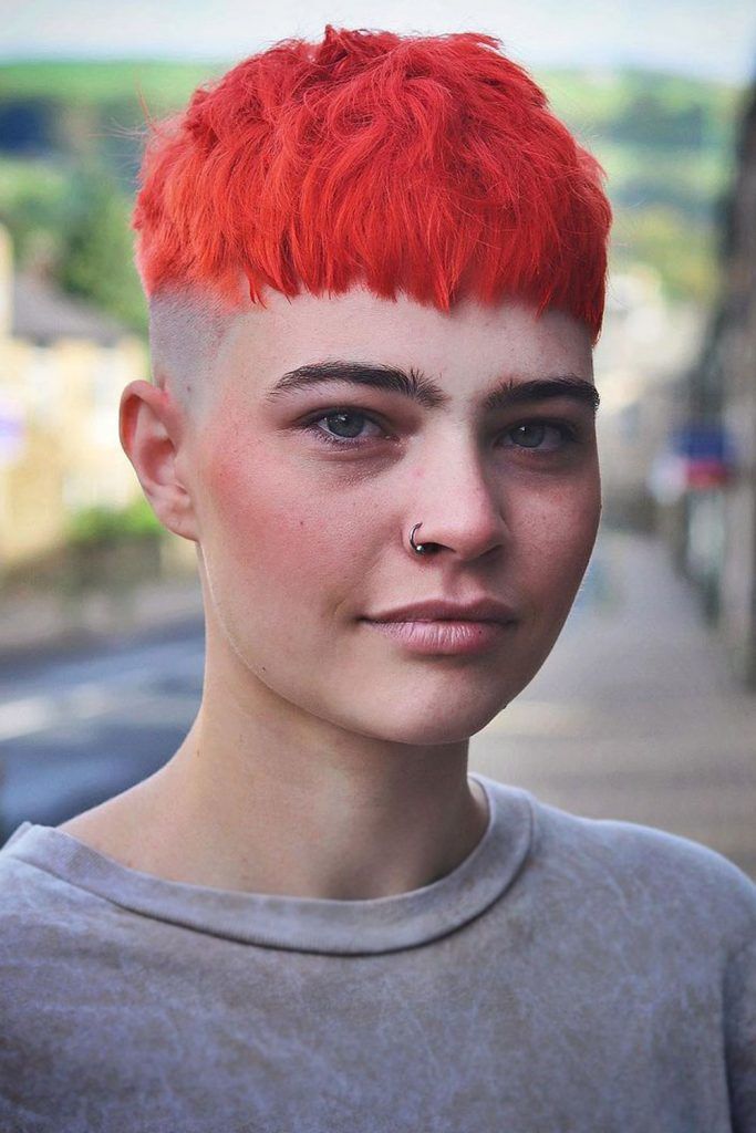 Bowl Haircut Women